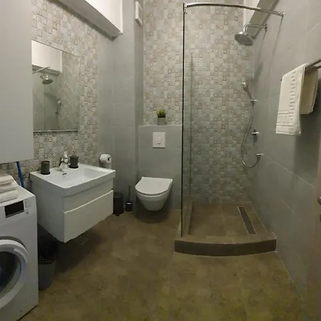 Millberry Beach Apts דירה *