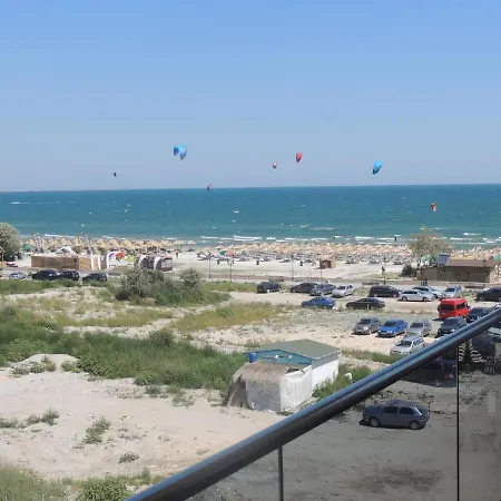 Millberry Beach Apts *