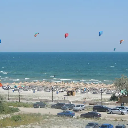 Millberry Beach Apts *